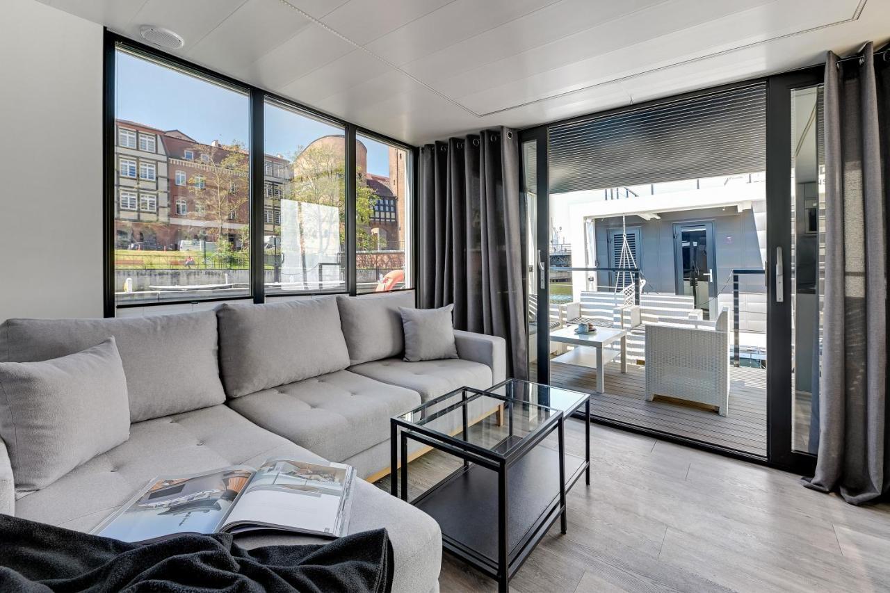 Domy Na Wodzie - La Mare Motlava Houseboats With Sauna By Downtown Apartments Gdańsk Kültér fotó