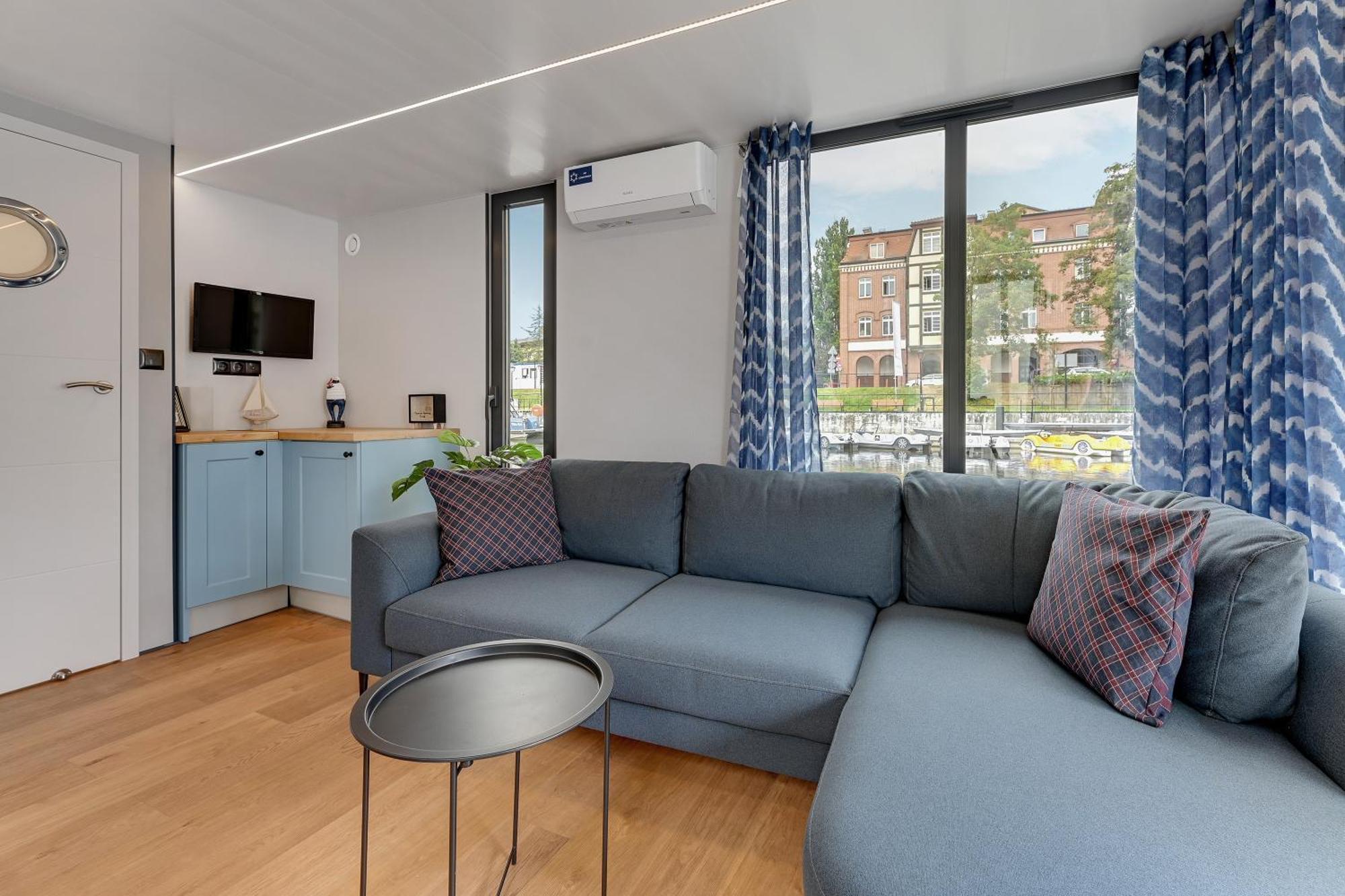 Domy Na Wodzie - La Mare Motlava Houseboats With Sauna By Downtown Apartments Gdańsk Szoba fotó